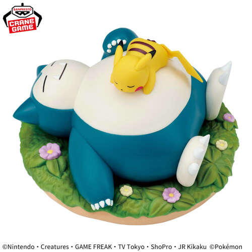 -PRE ORDER- Relax Time Pikachu & Snorlax Figure