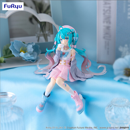 Hatsune Miku Noodle Stopper Figure Love Sailor Grey Color Version