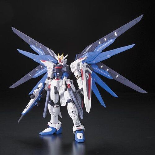 RG 1/144 Freedom Gundam [MODEL KIT]