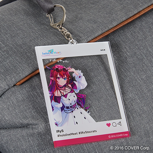 -PRE ORDER- hololive Meet Social Media Style Acrylic Keychain IRyS