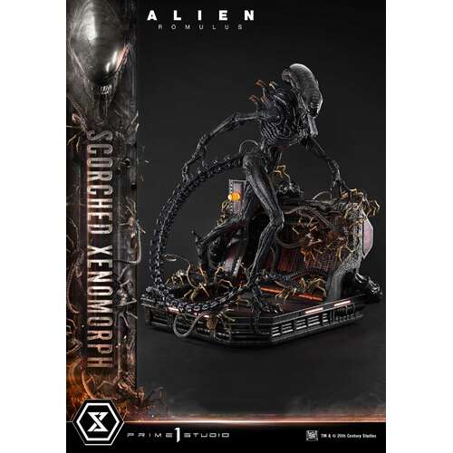 -PRE ORDER- Museum Masterline XL Scorched Xenomorph