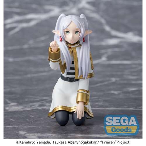 -PRE ORDER- PM Perching Figure Frieren Poking Something